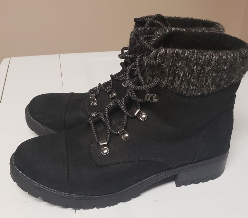 Universal Thread Women’s Faux Suede Black Ankle Boots Lace Up Size 8.5 PO Good